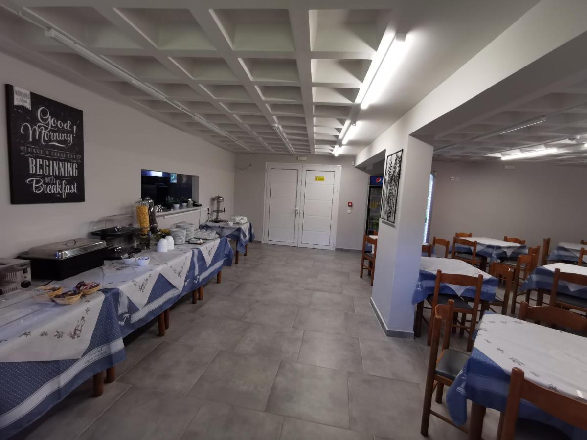 3 Island View Hotel نيدري المظهر الخارجي الصورة